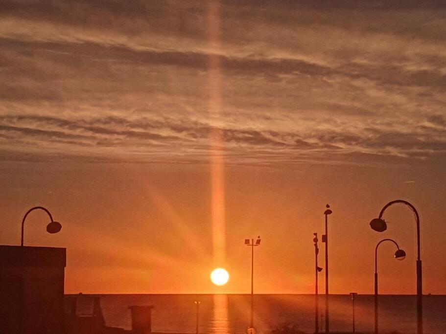 T2 Cosy A La Plage, Terrasse Vue Sur Mer Et Parking Privatif Narbonne Exteriér fotografie